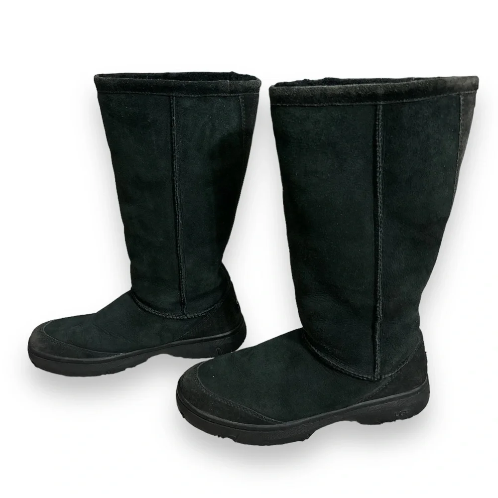 UGG Classic Ultimate Tall II Boot Round Toe